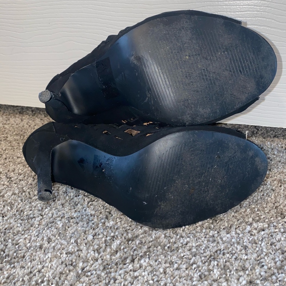 Cage heels. - Picture 8 of 9